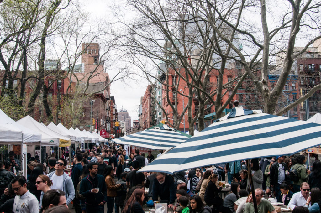 https://hesterstreetfair.com/wp-content/uploads/2017/04/17HSF400-0415-41-1.jpg